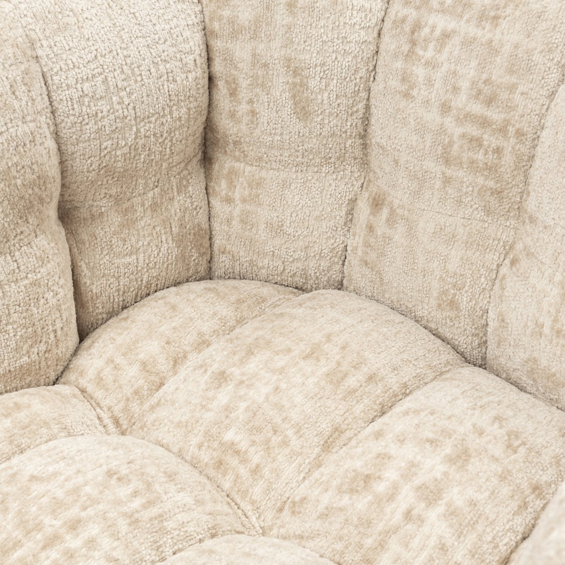 Arosa Swivel Armchair | Natural