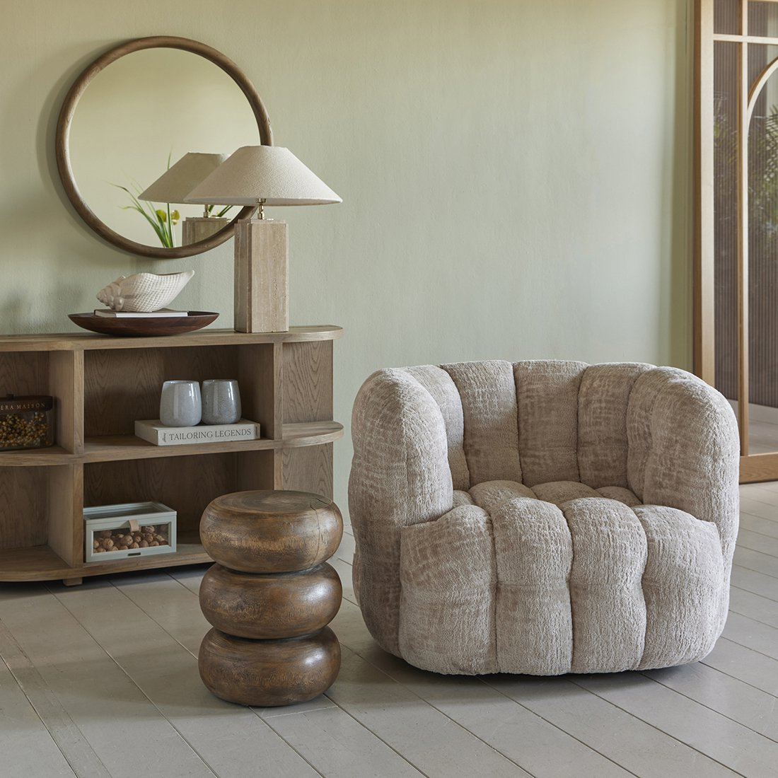 Arosa Swivel Armchair | Natural